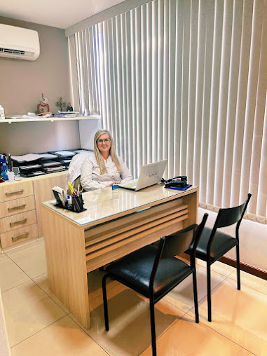 Dra. Carla Nogueira, nutricionista clínica